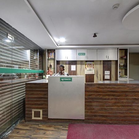 Collection O 38566 Mk Hotel And Lodge Gulbarga Eksteriør billede