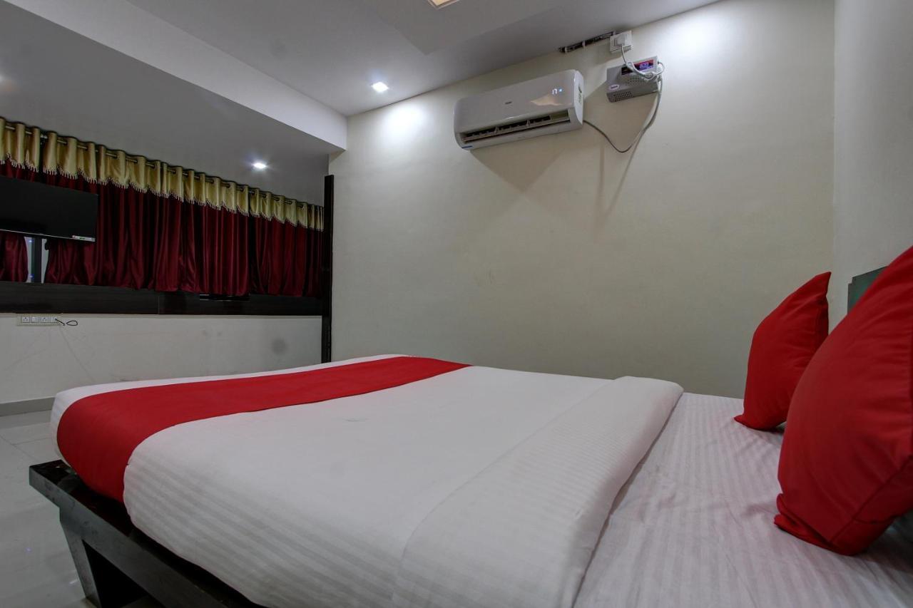 Collection O 38566 Mk Hotel And Lodge Gulbarga Eksteriør billede
