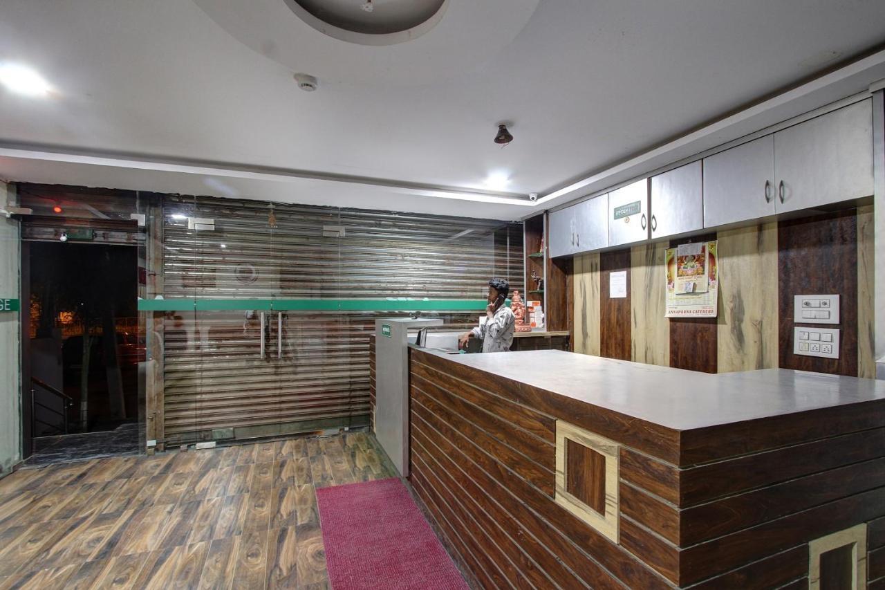 Collection O 38566 Mk Hotel And Lodge Gulbarga Eksteriør billede