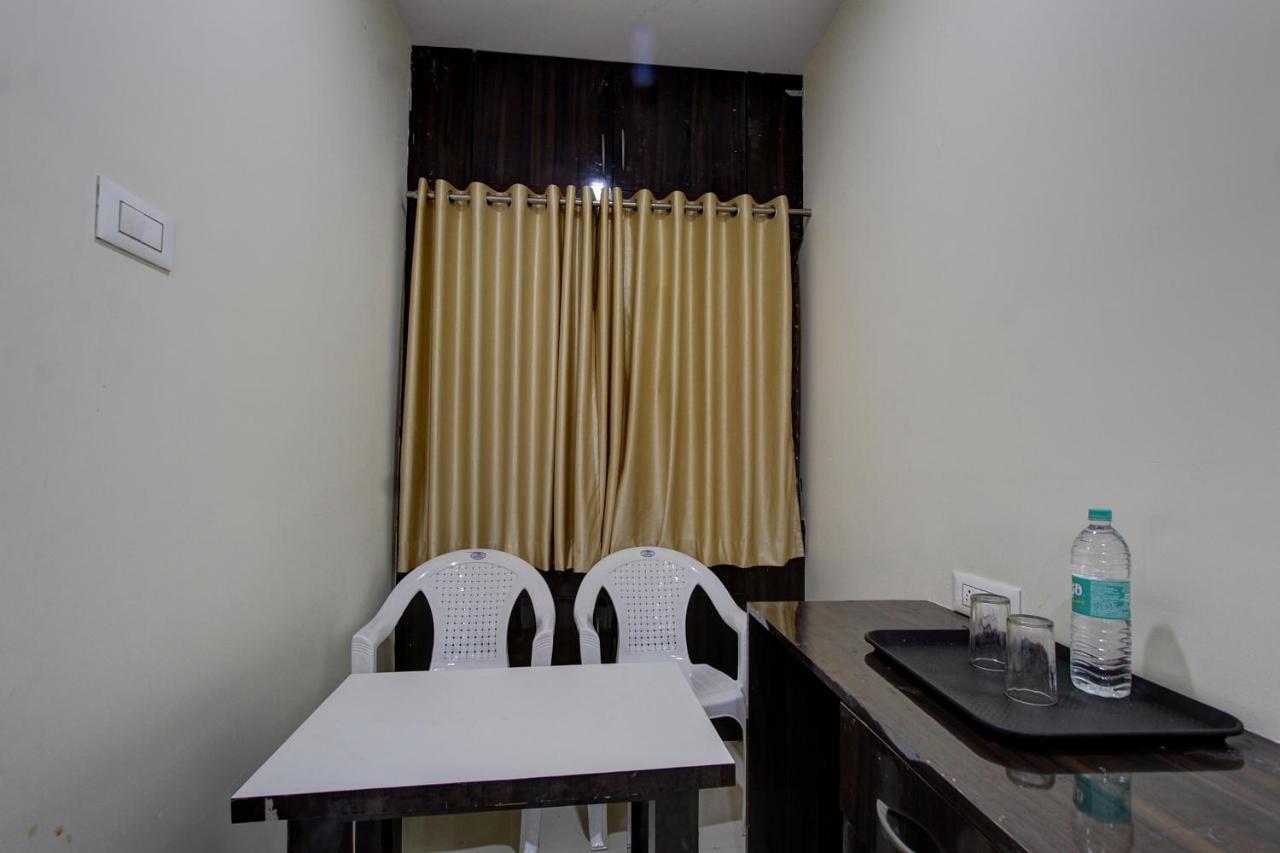 Collection O 38566 Mk Hotel And Lodge Gulbarga Eksteriør billede