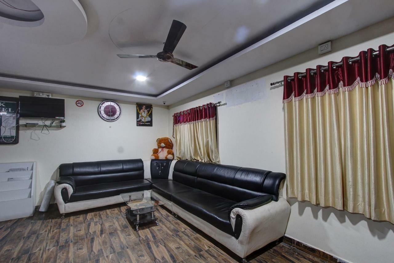 Collection O 38566 Mk Hotel And Lodge Gulbarga Eksteriør billede